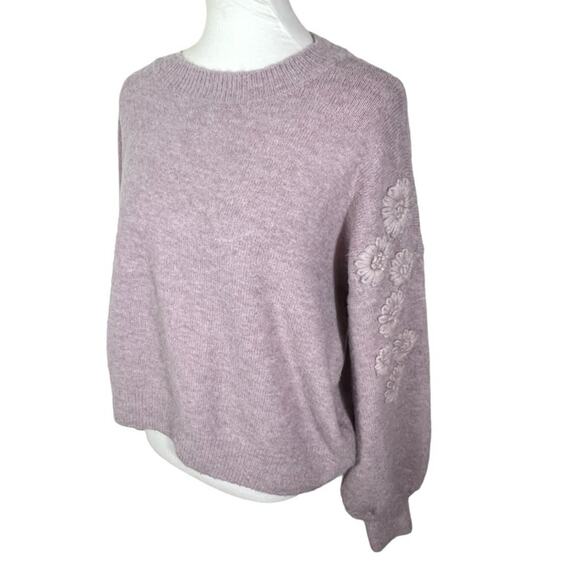 North & Co Dusty Rose Fuzzy Cozy Floral Embroidered Pullover Knit Sweater Size L - Picture 1 of 6